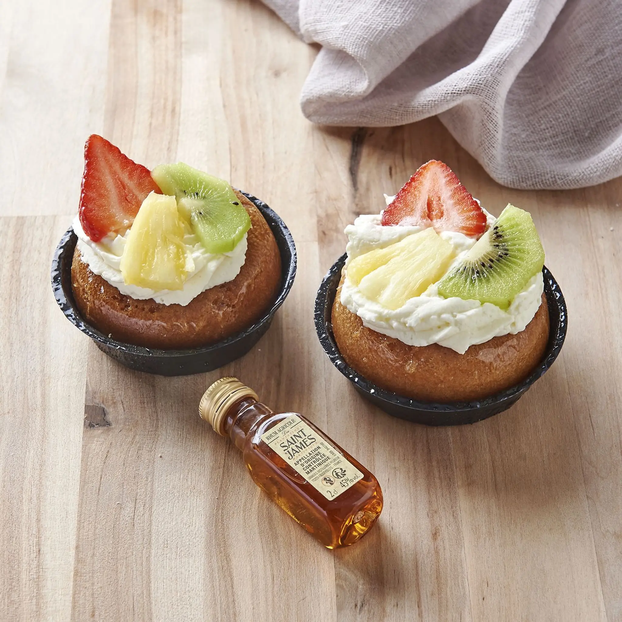 MON PÂTISSIER Baba au rhum crème légère