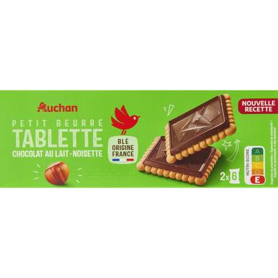 Auchan Petits beurre avec tablette de chocolat saveur noisettes, 12 biscuits - 150g