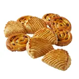 Assortiment de Viennoiseries : 5 Chaussons aux Pommes et 5 Pains aux Raisins