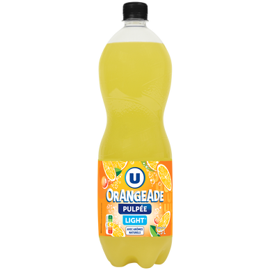 Boisson gazéifiée au jus d'orange pulpé à base de concentré avec édulcorant 1,5L
