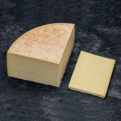 Cantal AOP Entre-deux, affiné 4 mois minimum