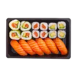 PLATEAU PASSION SUSHI MARKET-18 PIECES