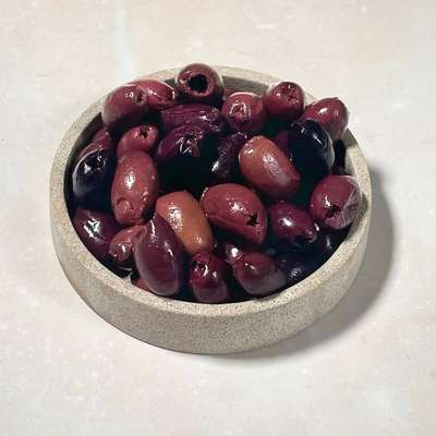 Olives Kalamata au naturel dénoyautées, Frichti (150 g)