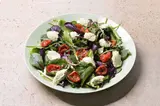 Mesclun, tomates cerise confites & fromage frais, Frichti (110 g)