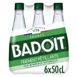 Eau gazeuse minérale naturelle finement pétillante BADOIT VERTE - 6x50cl